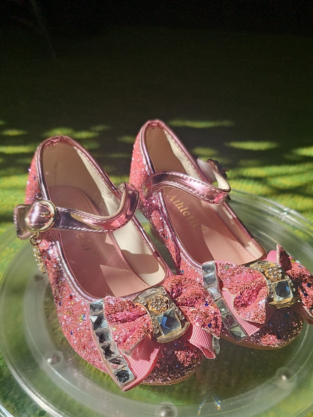 U pink, little girls dress shoes SZ.9